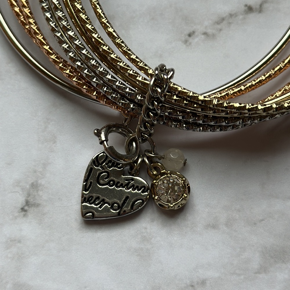 JUICY COUTURE Bracelet Set Charms Bangle Gold Silver Rose Gold Tone - Picture 4 of 8